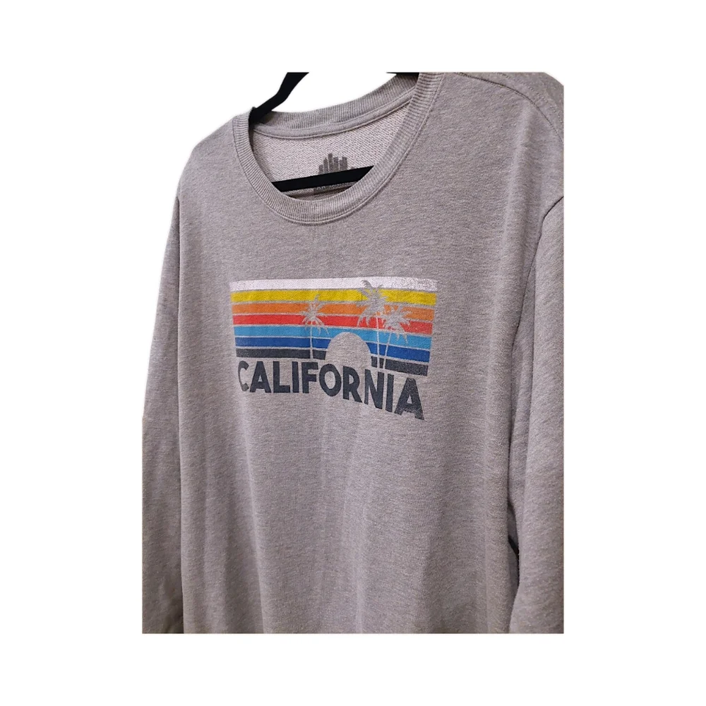 Retro-style California Palms Sweatshirt - Picture 3 of 6